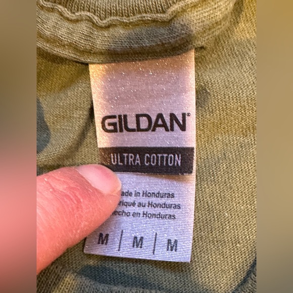 Gildan Green With black Letters Awake Not Woke SZ M - Picture 5 of 10